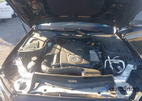 2017 Mercedes-Benz E 300 4Matic из США, поврежденный, VIN WDDZF4KB8HA057215